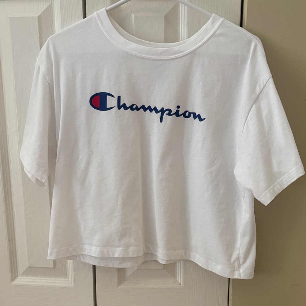 Champion Tee shirt